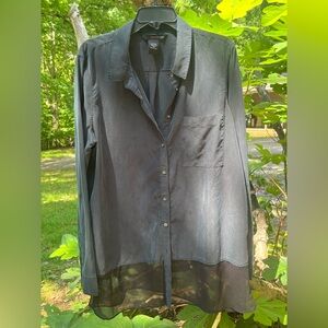 Silky Calvin Klein Button-down 🖤